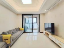 漕盈路地铁口 中央空调带地暖 送产权车位 朝南无遮挡采光