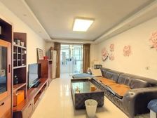 紧邻地铁,周边配套设施齐全,性价比83.94平嘉城新航域