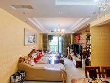 近地铁 双卫生间 交通便捷 近医院 南向采光好 刚需三居