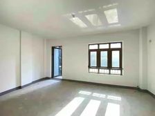 万国府下叠别墅,品质小区,满五 ,税费少,边套大花园,急售