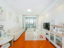 近地铁,南北通透大两房,精装修,满五税费少,装修好,价格可聊