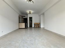 华都花园二期 电梯66平3居 西北向简装修 拎包入住