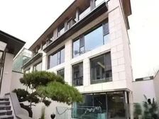 优选)首开789万 500平米现房别墅电梯 双车位!