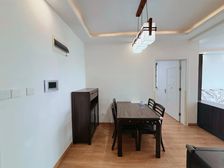 地铁口新上两房 业主诚意出售 附加一车位 看房随时 诚意卖