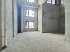 金海湾公园旁,(实得四层),前后花园