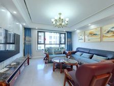 保利罗兰公馆别墅 132.06平4居 南向精装修 方便看房