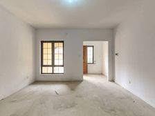 交易0.5%中建红杉溪谷毛坯 下叠别墅 超大上下庭院+