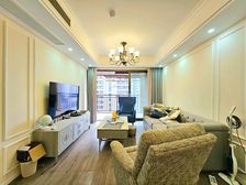 新上 装修保持九成新 带地暖入住不到一年 业主工作变动