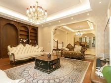 京基鹭府电梯联排别墅,英伦风格,有双产权车位,多套随时看