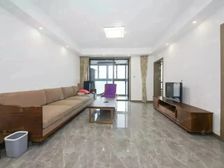 中大三期中间楼层采光好,全新装修可拎包入住,3+1户型