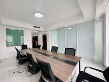 精装带家具 东尚80平地铁口 可注册 24空调民水民电