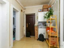 18号线300米, 玉兰小区,2居 南北向精装修 随时签约