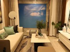 中建蔚蓝之城 3室2厅1卫 精装修 120万元 98平米