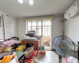 自营房源:南北通透三居室 格局好 户型好 周边配套齐全