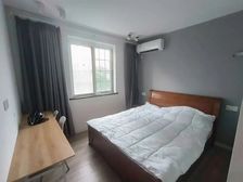 肇嘉浜路沿线 精装修 双南电梯两房 嘉善路地铁口 带固定车位