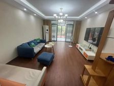 虹景苑四期 一楼精装修三房 家具家电可留 价可谈