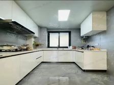 三林板块,新房住宅两房一厅500万电梯房全新装修