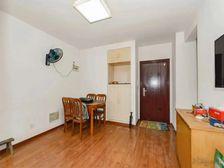 2013年小区, 13号线350米, 南向精装修 自住保养好