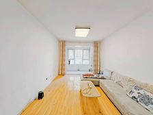 王舍人 正规商品房 次新房 出行方便 近地铁 满二 电梯房