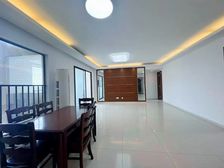 此房不欠款,满五不唯一,东南朝向,无占用