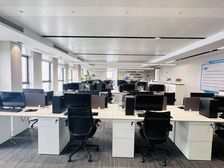 福田中心 免租6个月 卓越世纪中心1000平豪装带家私 京地