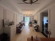 江北嘴 保利观澜一期三房140万