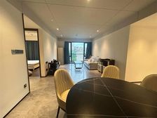 万科翡翠都会+户型方正+采光好+视野开阔+拎包入住