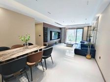 重百中心绿城上岛精装四房两厅两卫56万采光好天然氧吧房首付低