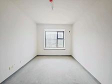 唐冶 正南朝向 次新房 近地铁 出行方便 正规商品房 小三房