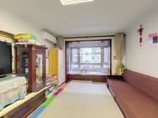 鸿博家园六区3室2厅130.32平南北通透中间2层 看房预约