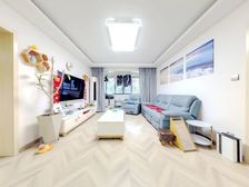 五年出一套,19年次新别墅区洋房,地铁200米,双车位带家电