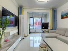 中间楼层,正南正北的楼,满2只有一个契税,次新房