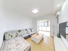 中大君悦金沙六期 2室1厅 南 客厅带阳台 性价比高