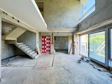 (上新)金科B组团 带露台中叠急售 (加持)轻轨5号