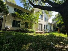 洞泾镇 大独栋 大花园 临河 精装 小区安静 高品质