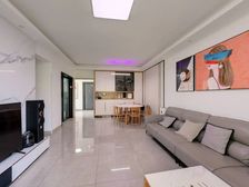 南峰华桂园 121.79平3居 南向精装修 方便看房