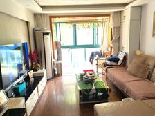 新上 臻南北通户型 一梯两户 带电梯 花园中xin 位置