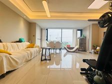 万象城商圈 地铁站旁 华润品质 精装三室两卫 急出 价格可谈