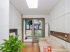 大连路商圈 板式次新二房412地铁 景观视线 急售看房方便