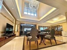 万科红郡独栋别墅 东南向 豪华装修 拎包入住 业主诚意出售