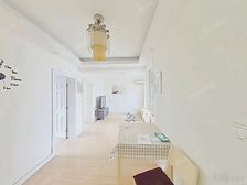 新上房源 小区花园位置 钥匙房