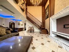 急卖,(价格可大刀)装修好 环境优美 高楼层视野无遮挡