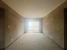 渝中区大坪商圈,江山国际一线沤景房3房2卫,户型极好