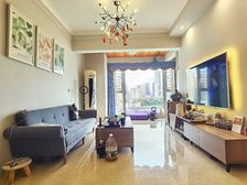 七号地铁 朗基少东家 电梯 套二 精装保养好 户型方正