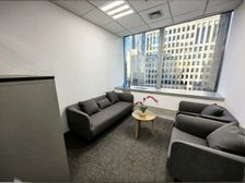 朝阳CBD嘉里中心 一价全包雷格斯联合办公15人间 豪装全配