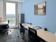 雷格斯直租东大桥万通中心 3人间水电网物业全包 可