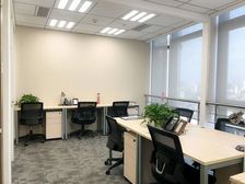 雷格斯投资大厦CBD甲写 靠窗4至5人办公室 水电网全包