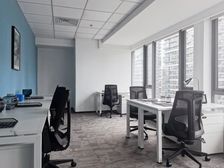 绿地新海岸 1人专属办公卡位 HQ联合办公 品牌家具一价全包