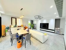 横厅大四房,高层视野开阔。位置好。不临路