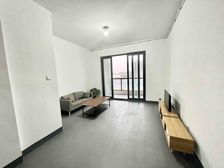 双建平旁,馨苑三期电梯房,正规两房也可改3房,新天地商圈